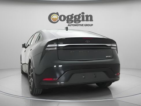 New 2026 Toyota Prius Plug-In Hybrid image 14