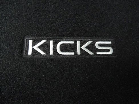 New 2026 Nissan Kicks SV image 16