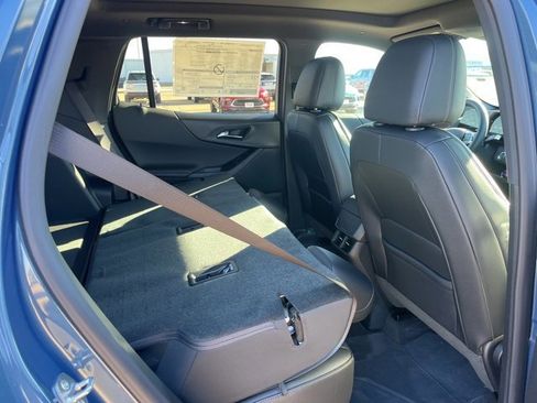 New 2026 Chevrolet Equinox LT w/ Convenience Package II image 47