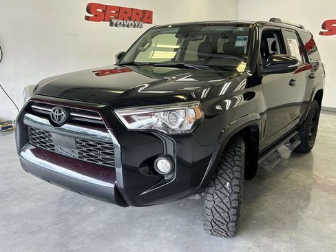 Used 2020 Toyota 4Runner SR5 Premium w/ Moonroof Package AWD/4WD image 7
