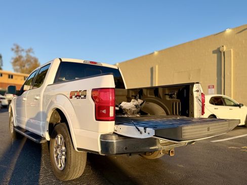 Used 2018 Ford F150 Lariat w/ Equipment Group 501A Mid AWD/4WD image 17