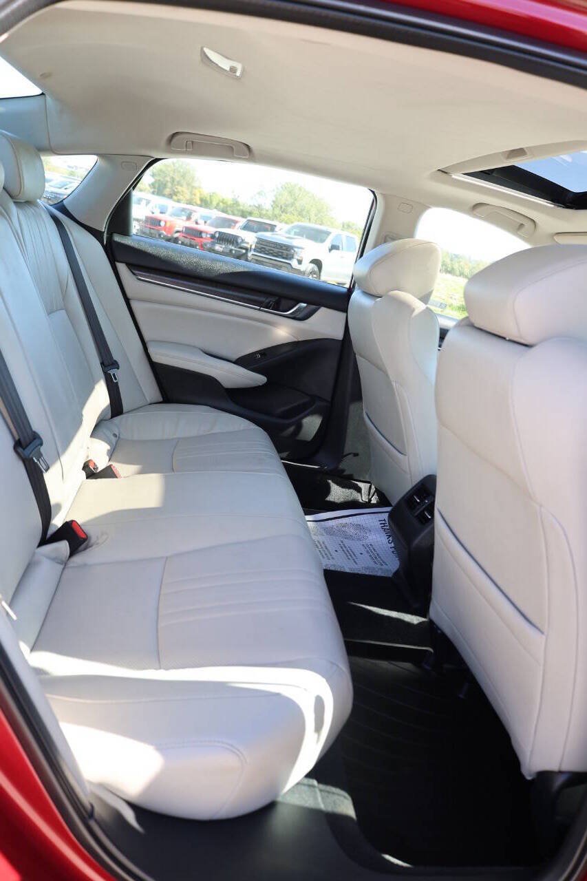 Used 2018 Honda Accord EX-L image 16