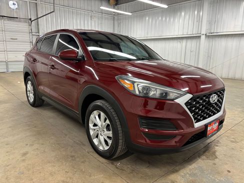 Used 2020 Hyundai Tucson SE w/ Cargo Package FWD image 1