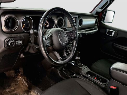 Used 2021 Jeep Wrangler Unlimited Sport AWD/4WD image 7