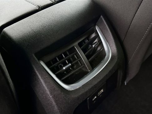 Used 2021 Chevrolet Blazer LT image 33