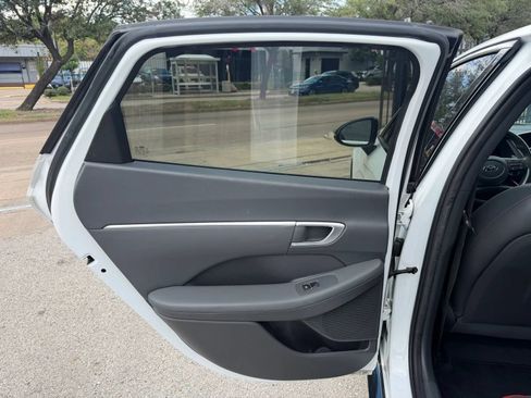 Used 2022 Hyundai Sonata SEL Plus FWD image 16