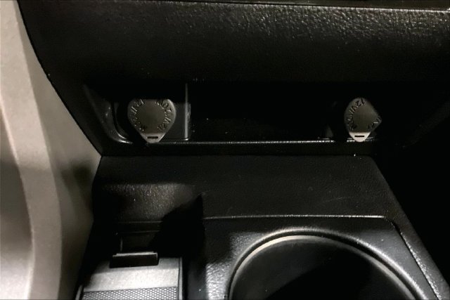 Used 2013 Toyota Tundra Limited AWD/4WD image 26