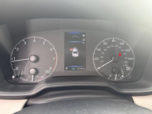 Used 2024 Toyota Corolla LE FWD image 6