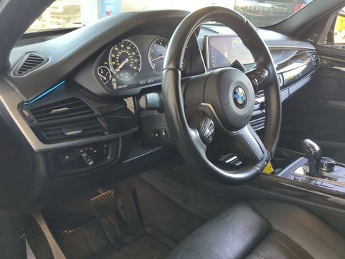 Used 2017 BMW X5 xDrive50i image 18