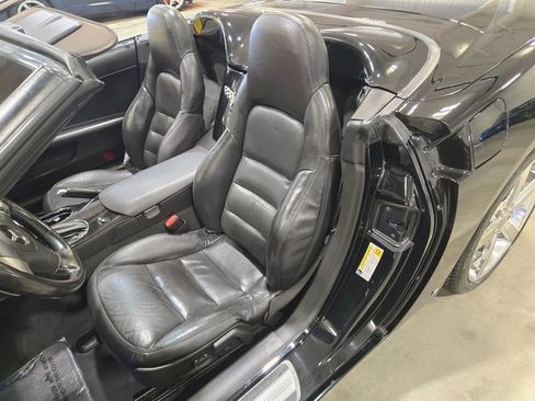 Used 2008 Chevrolet Corvette Convertible w/ Preferred Equipment Group image 22