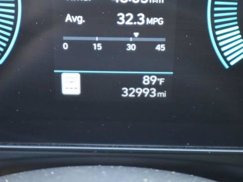 Used 2025 Hyundai Kona SEL FWD image 9