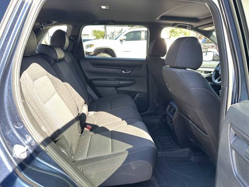 Used 2023 Honda CR-V Sport image 18