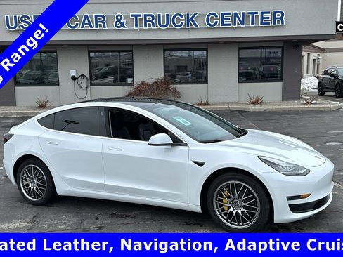 Used 2019 Tesla Model 3 Long Range image 1