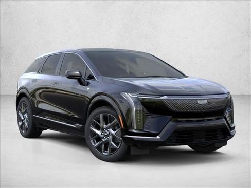 New 2026 Cadillac Optiq Luxury 1 image 2