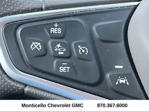 Used 2023 Chevrolet Malibu LT image 14