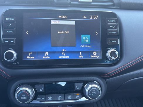 Certified 2025 Nissan Versa SR w/ Trunk Package FWD image 21