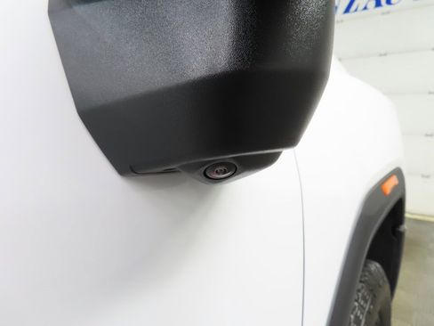 Used 2026 GMC Sierra 2500 AT4 image 56