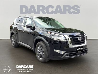 New 2025 Nissan Pathfinder SV w/ Cargo Package