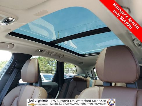 Used 2018 Volvo XC60 T5 Momentum w/ Convenience Package AWD/4WD image 19