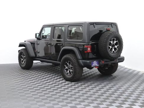Used 2018 Jeep Wrangler Unlimited Rubicon AWD/4WD image 9