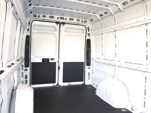 Used 2023 RAM ProMaster 3500 w/ Driver Convenience Group image 24