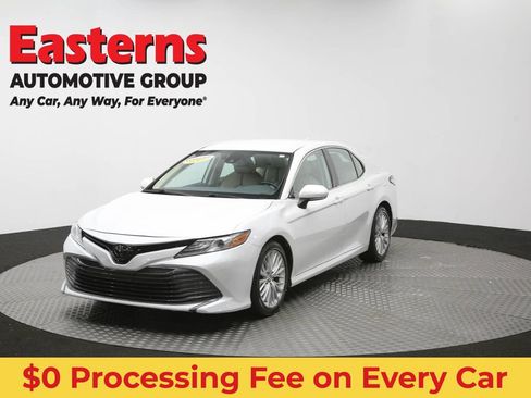 Used 2019 Toyota Camry XLE w/ Carpet Mat Package FWD image 56