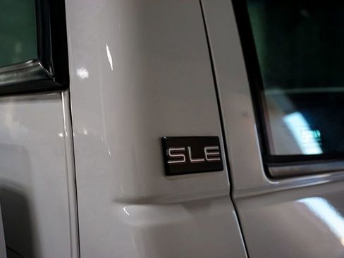 Used 1997 GMC Sierra 1500 4x4 Regular Cab w/ Marketing Option Pkg 3 image 90