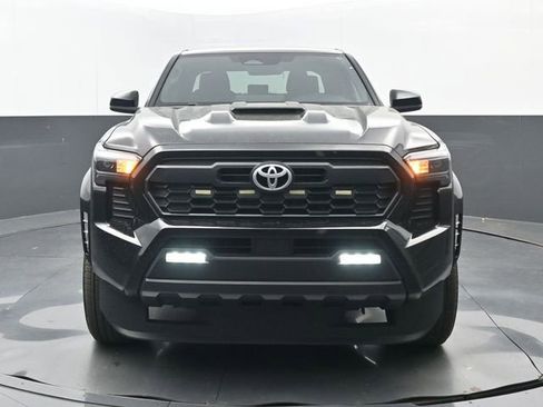 Used 2024 Toyota Tacoma TRD Sport image 5