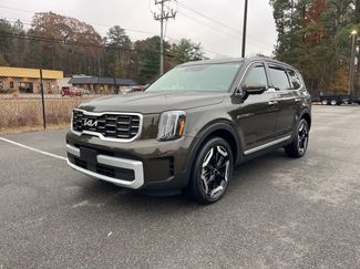 Certified 2024 Kia Telluride S w/ S Sunroof Package video 2
