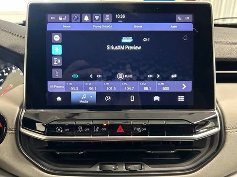 Used 2024 Jeep Compass Limited AWD/4WD image 30
