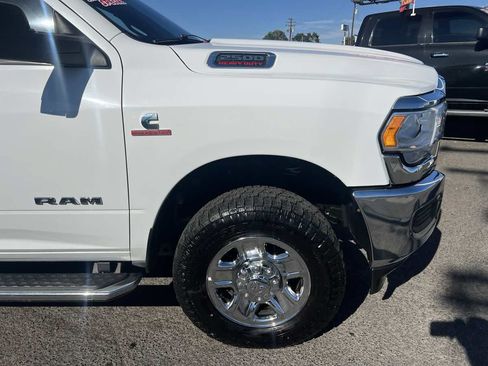 Used 2022 RAM 2500 Big Horn AWD/4WD image 5