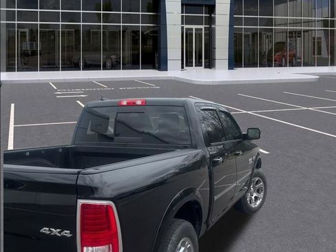 Used 2017 RAM 1500 Laramie w/ Convenience Group AWD/4WD image 7