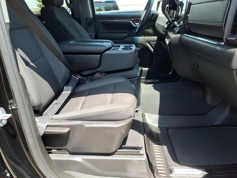 Used 2023 Chevrolet Silverado 1500 LT w/ Safety Package AWD/4WD image 8