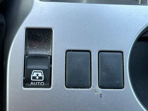 Used 2024 Toyota 4Runner Limited RWD image 36