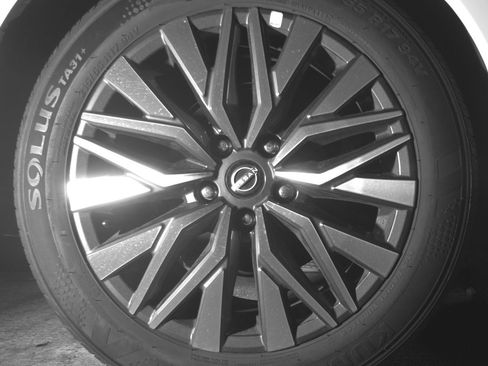 Used 2025 Nissan Altima 2.5 SV image 15