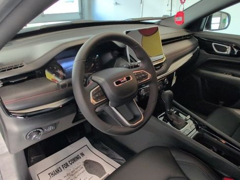 New 2026 Jeep Compass Trailhawk w/ Trailer Tow Group image 13