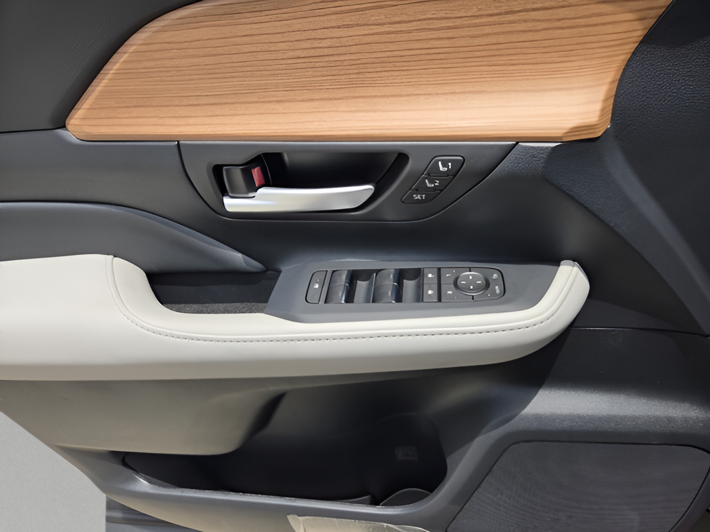 New 2026 Toyota Grand Highlander AWD Hybrid image 17
