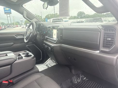 Certified 2026 Chevrolet Silverado 1500 LT RWD image 26
