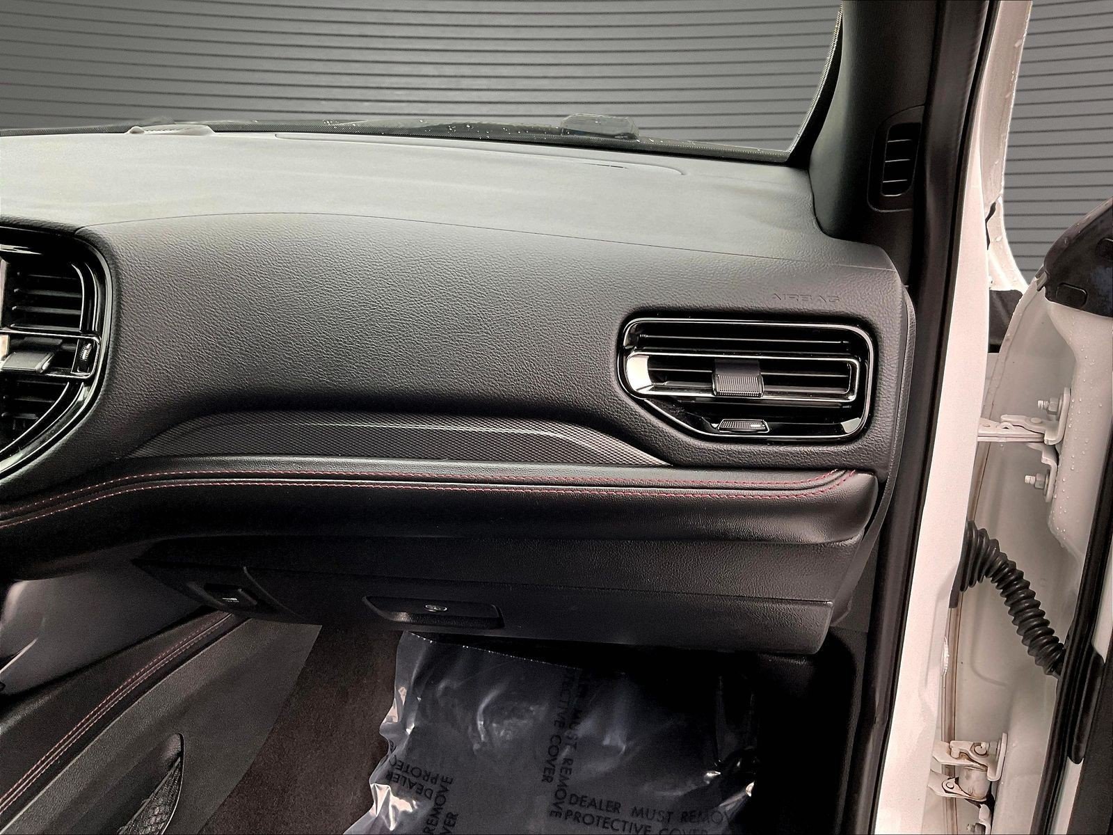 Used 2022 Dodge Durango R/T w/ Blacktop Package AWD/4WD image 24