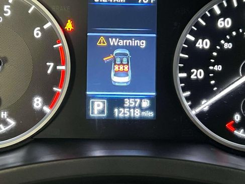 Used 2025 Nissan Sentra S FWD image 26