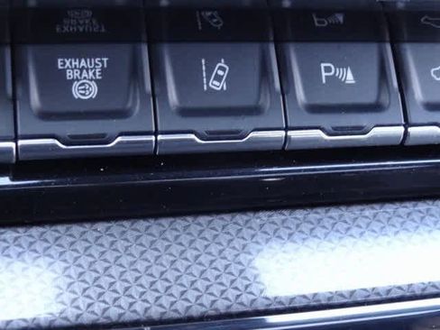 Used 2025 Chevrolet Silverado 2500 ZR2 w/ ZR2 Bison Edition image 36