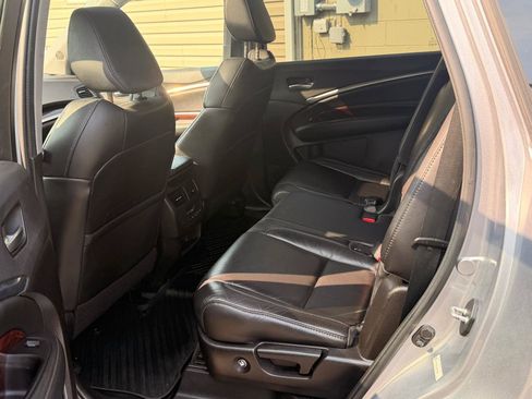 Used 2016 Acura MDX SH-AWD image 19