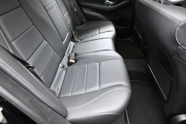 Used 2025 Mercedes-Benz GLE 350 4MATIC image 29