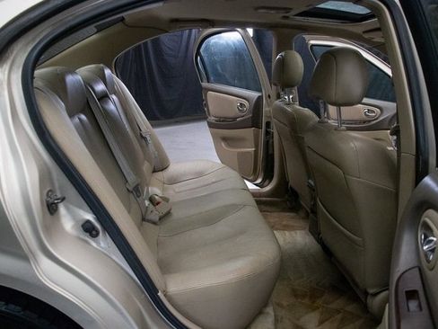 Used 2000 Nissan Maxima GLE image 19
