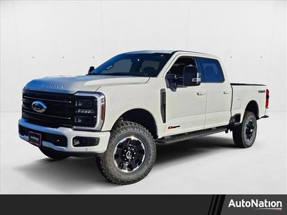 New 2025 Ford F250 Platinum w/ Tremor Off-Road Package