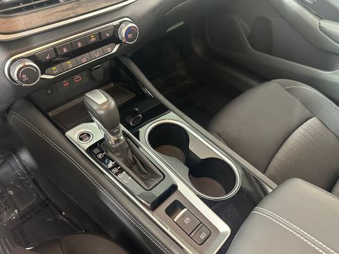 Used 2023 Nissan Altima 2.5 SV w/ SV Premium Package FWD image 37