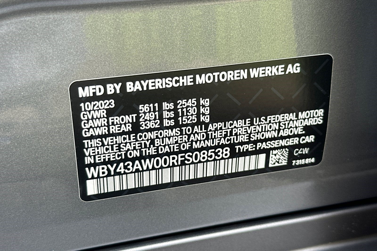 Certified 2024 BMW i4 eDrive35 w/ Premium Package RWD image 40