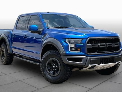 Used 2018 Ford F150 Raptor w/ Equipment Group 802A Luxury AWD/4WD image 3