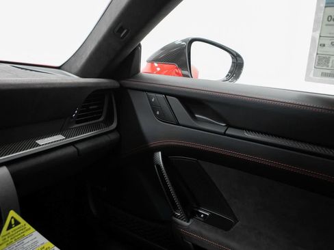 New 2026 Porsche 911 GT3 image 25