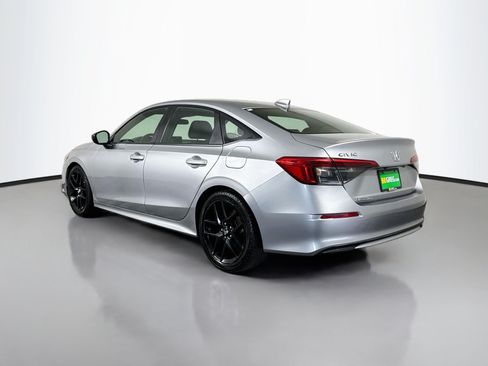 Used 2022 Honda Civic Sport image 7